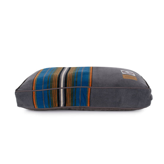 Pendleton Pet National Park Pet Napper - Olympic