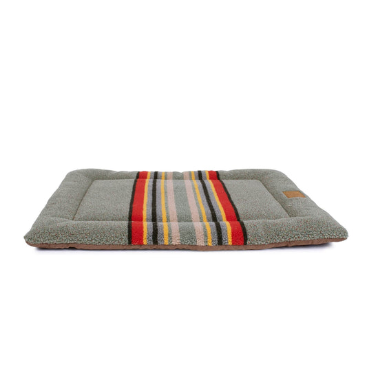 Pendleton Pet Vintage Camp Comfort Cushion - Heather Green